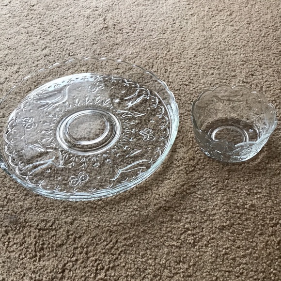 Vintage Spring Garden Chip & Dip Set by INDIANA GLASS - Picture 3 of 11